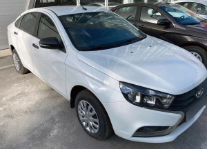 Lada Vesta
